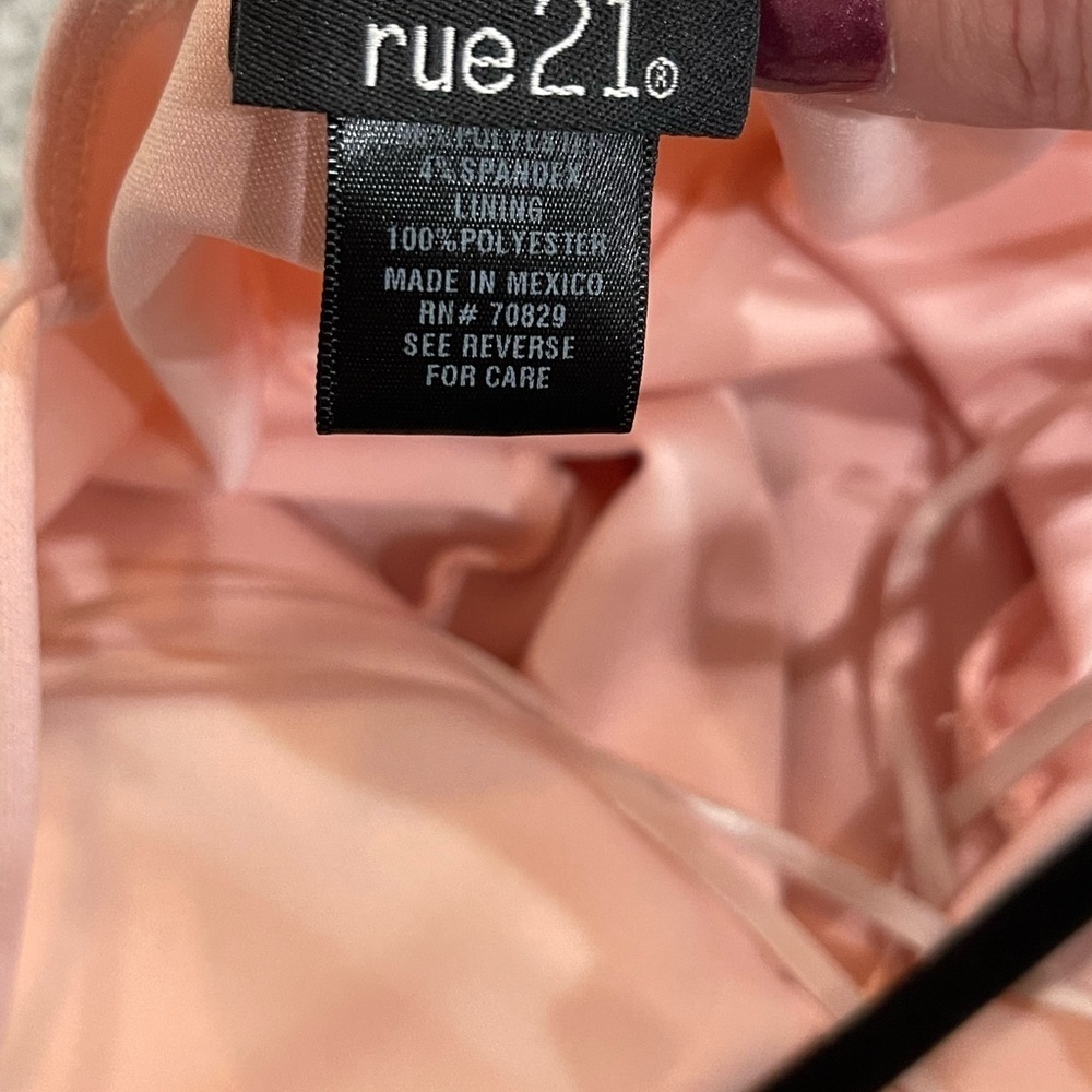 ⭐️Rue21 Blush Pink Mini Dress - Picture 2 of 4